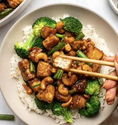 Vegan Stir Fry Cashew Nut and Vegetables